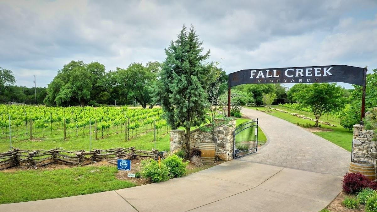 Fall Creek Vineyards