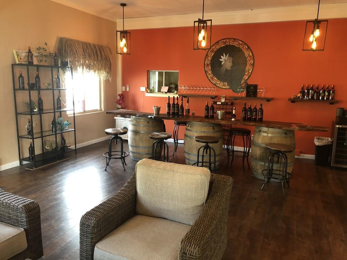 ISLAND GIRL WINES, LLC