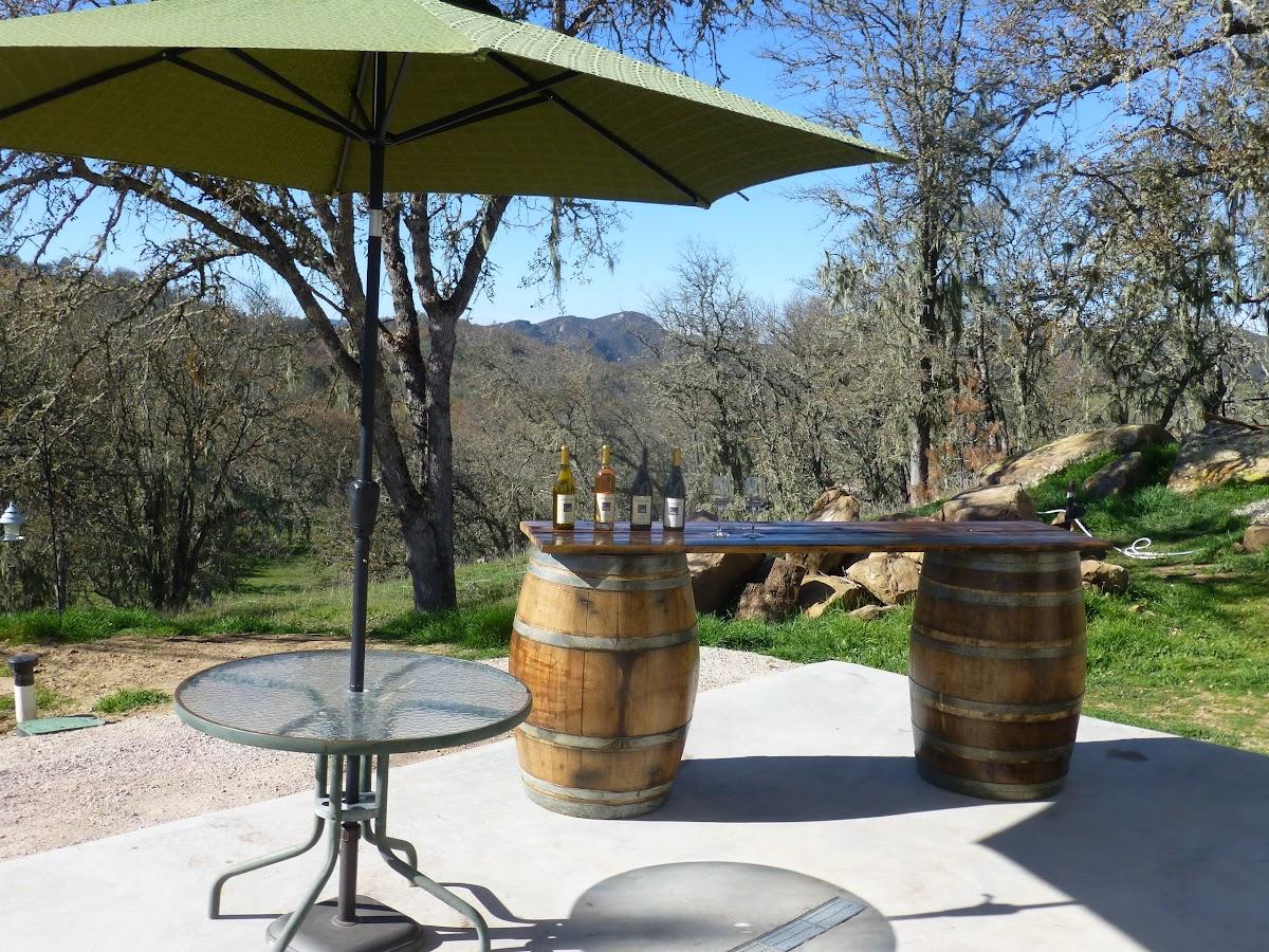 SOARING HAWK VINEYARDS