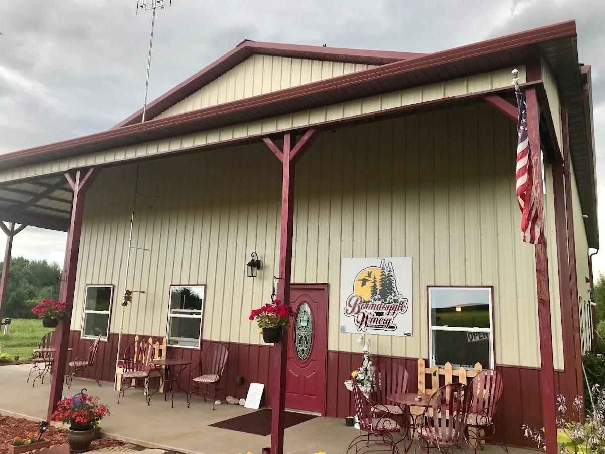BOONDOGGLE WINERY LLC